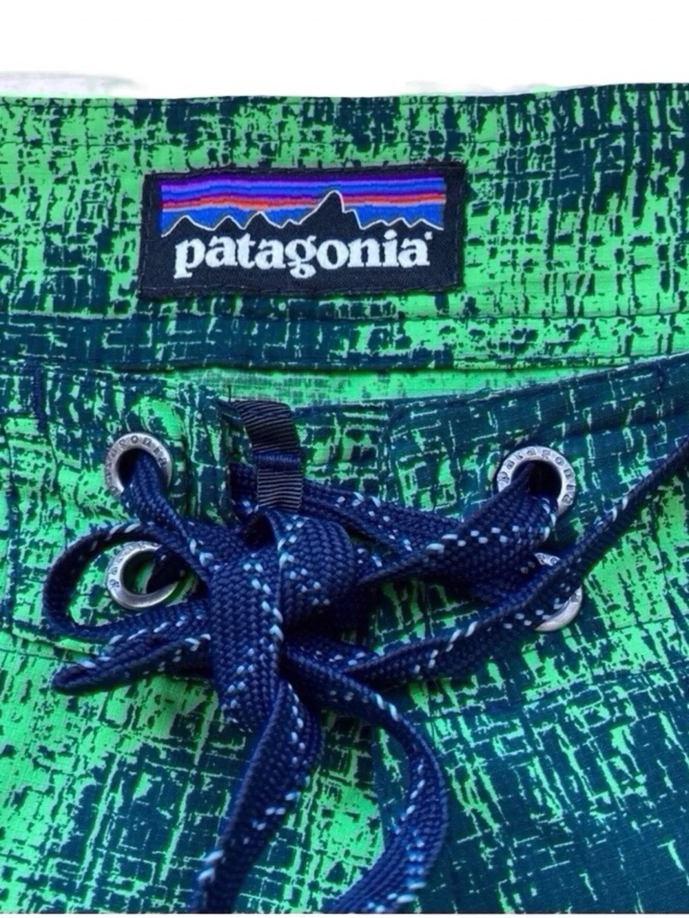 Patagonia Men's Board Shorts | Green Abstract Print | Size 38 | Like New